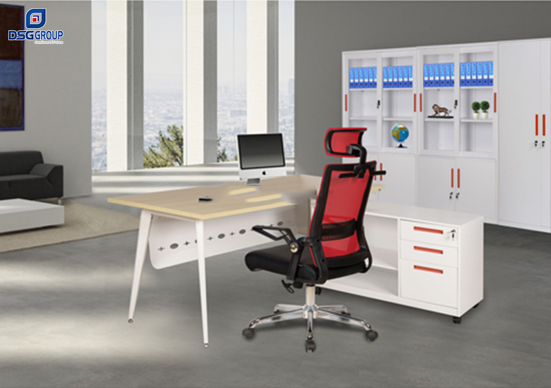 Bàn giám đốc chân sắt LUXP1880YC10  