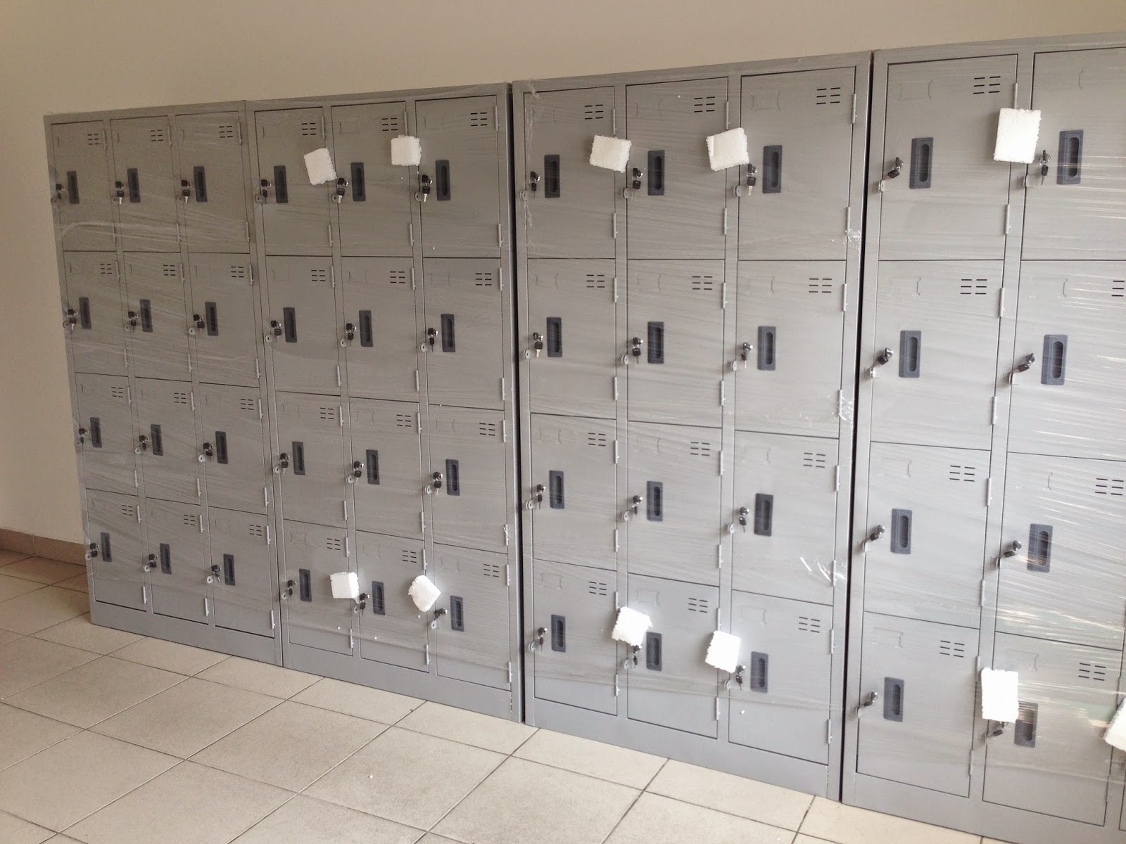 Tủ locker để đồ chắc chắn bảo mật cao