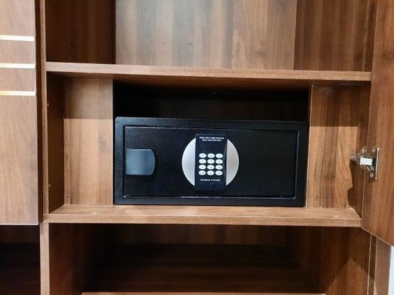 két sắt gia đình